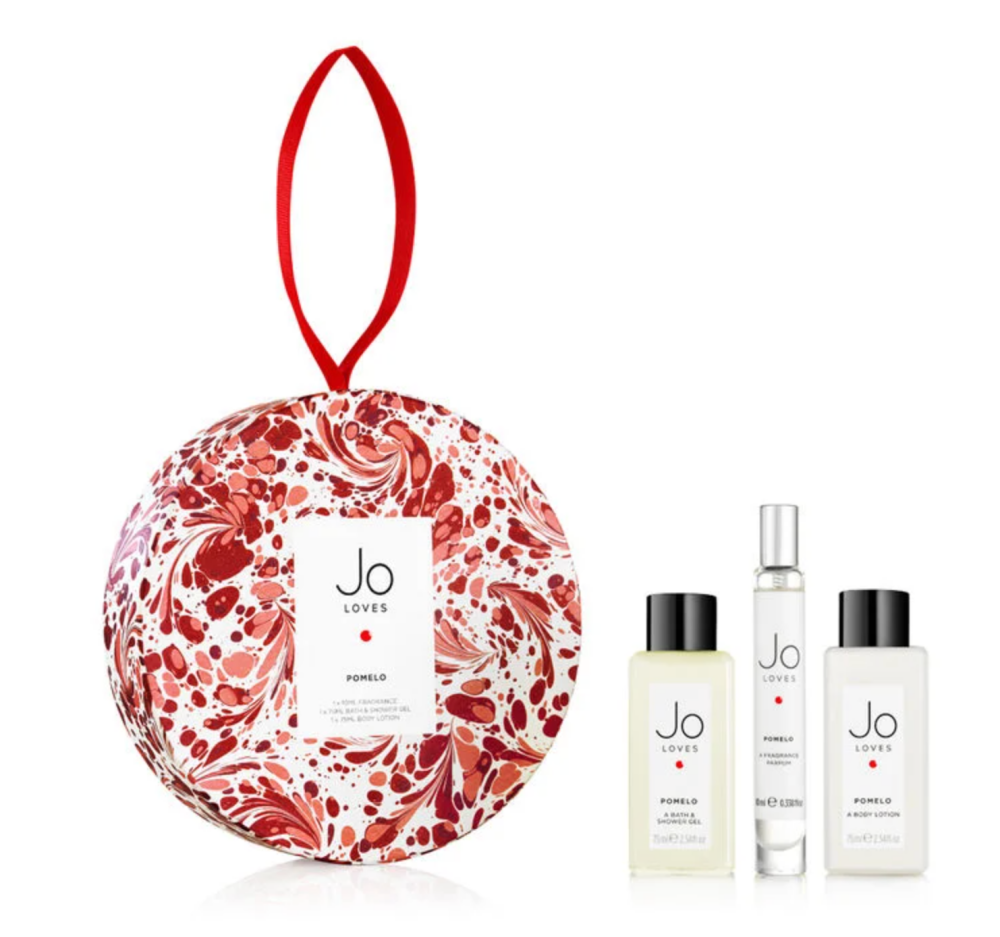Jo loves christmas bauble