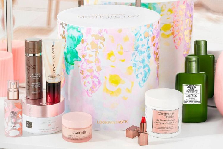 LOOKFANTASTIC Mother's Day Box 2021