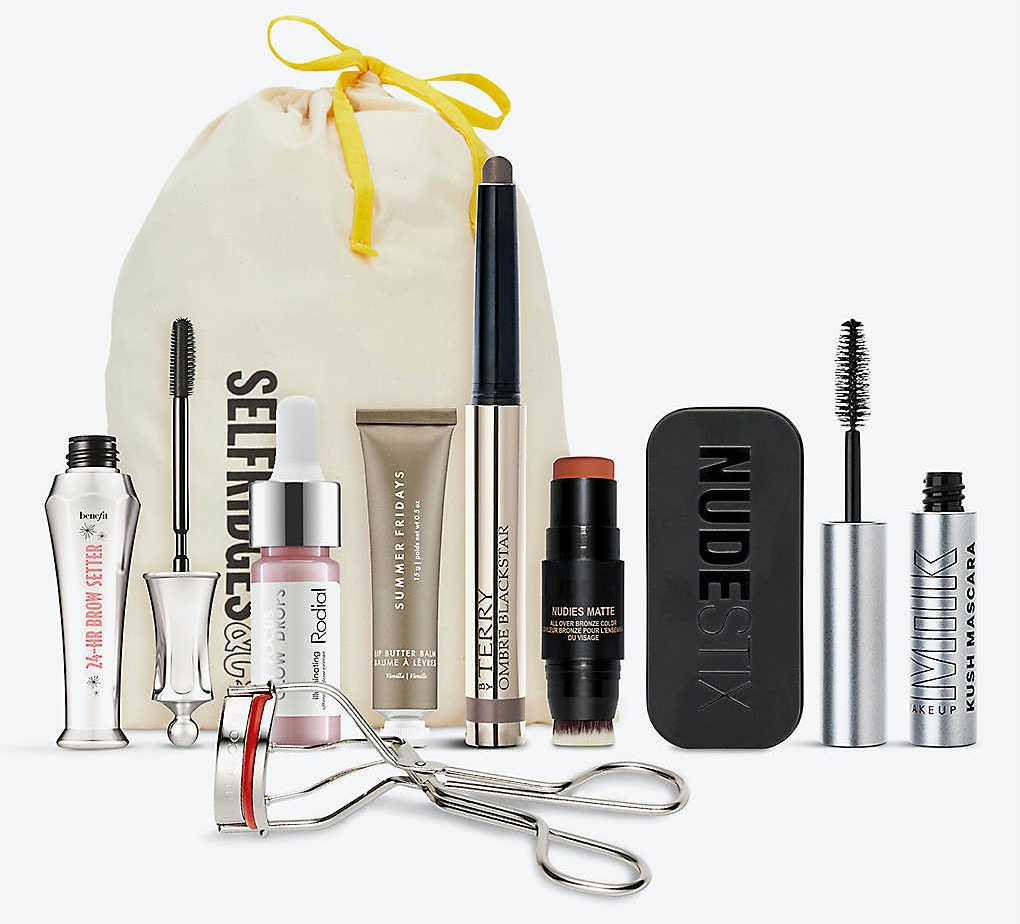 Selfridges Minimalistic Makeup Bundle