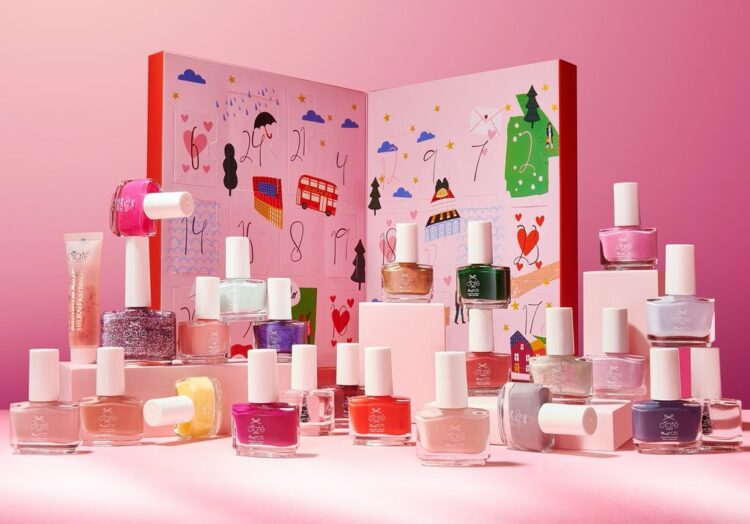 Ciate Mini Mani Month 2021 Contents