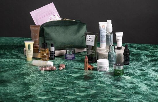 Feel Unique Luxe Love Beauty Bag GWP