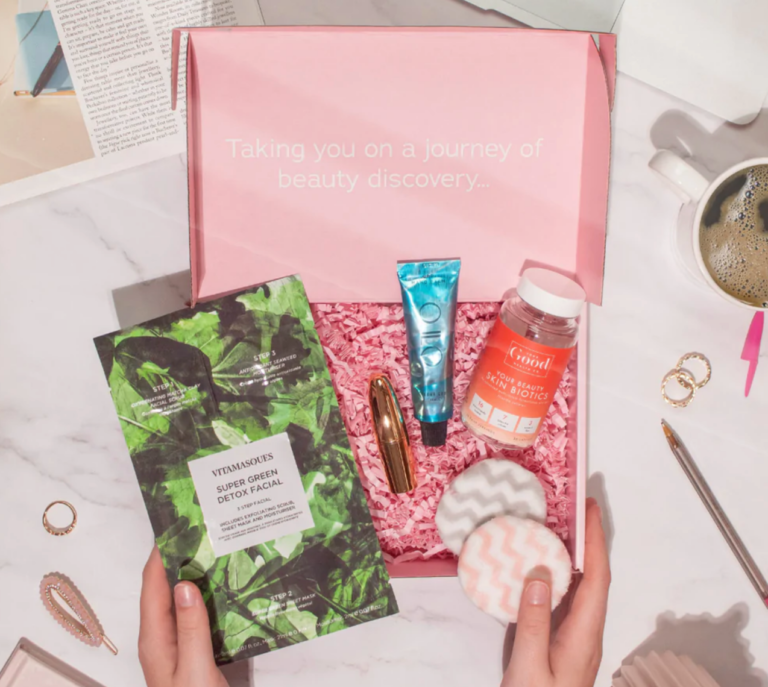 Qvc Sample Box QVC TILI Beauty Buyers Sample Box - Contents