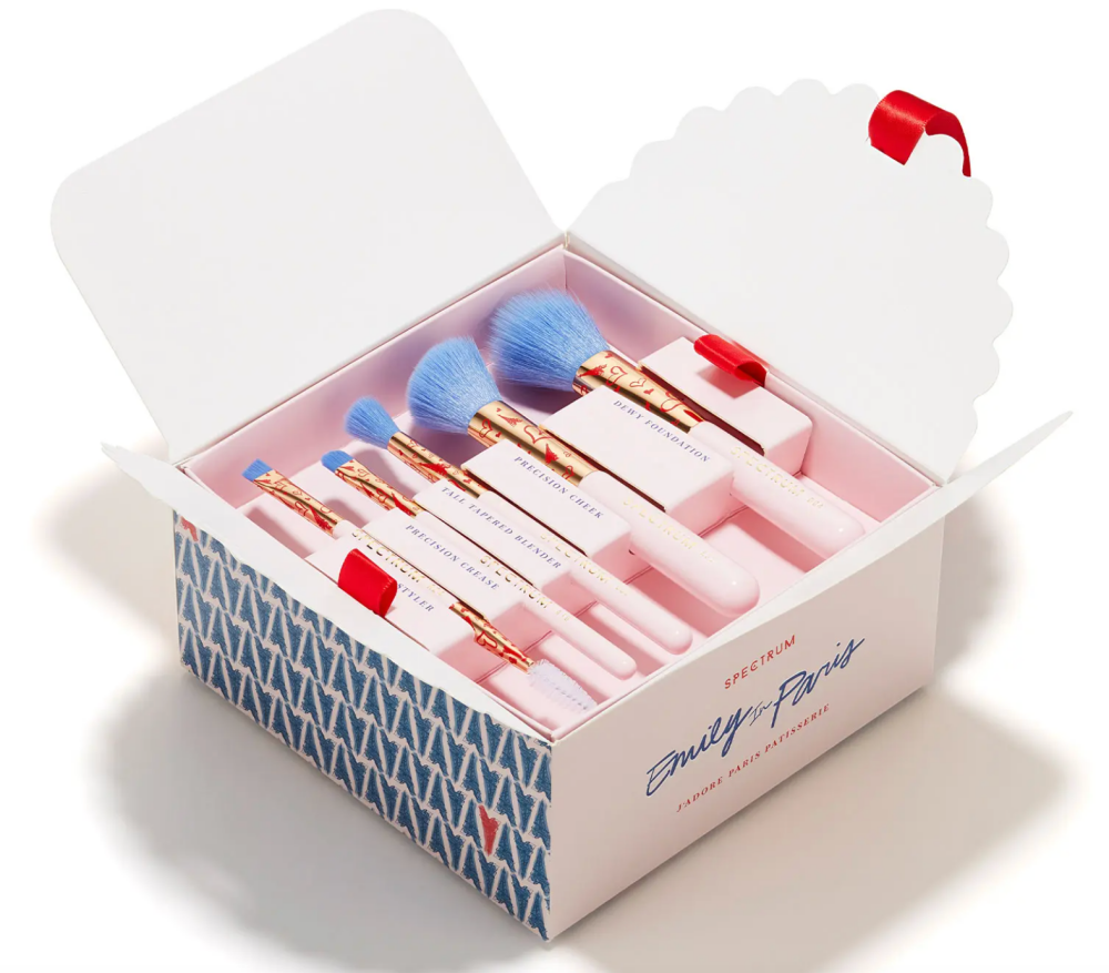 Spectrum Brushes Emily In Paris