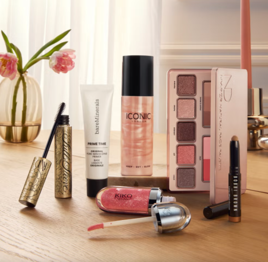 LOOKFANTASTIC The Cosmetics Beauty Edit