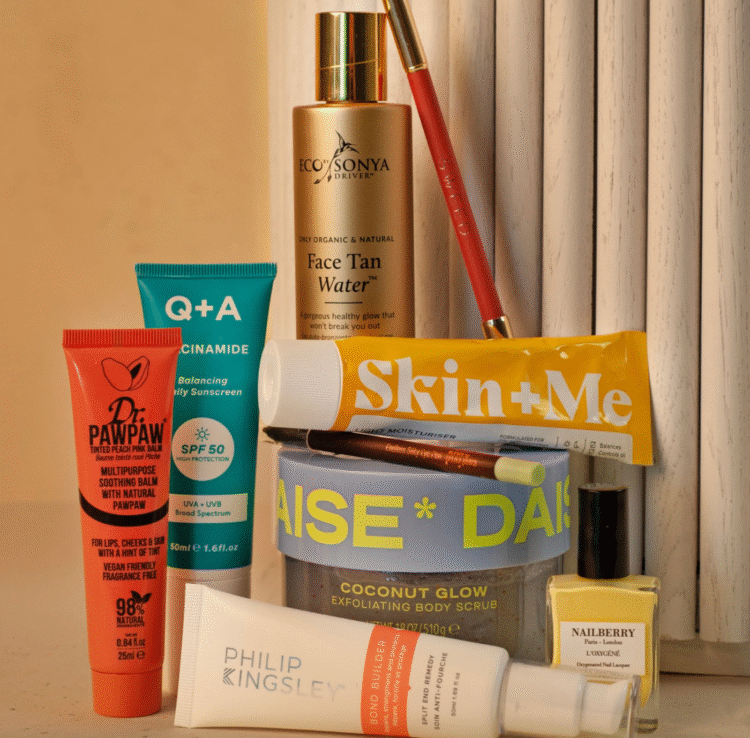 GLAMOUR-beauty-box-June-2025