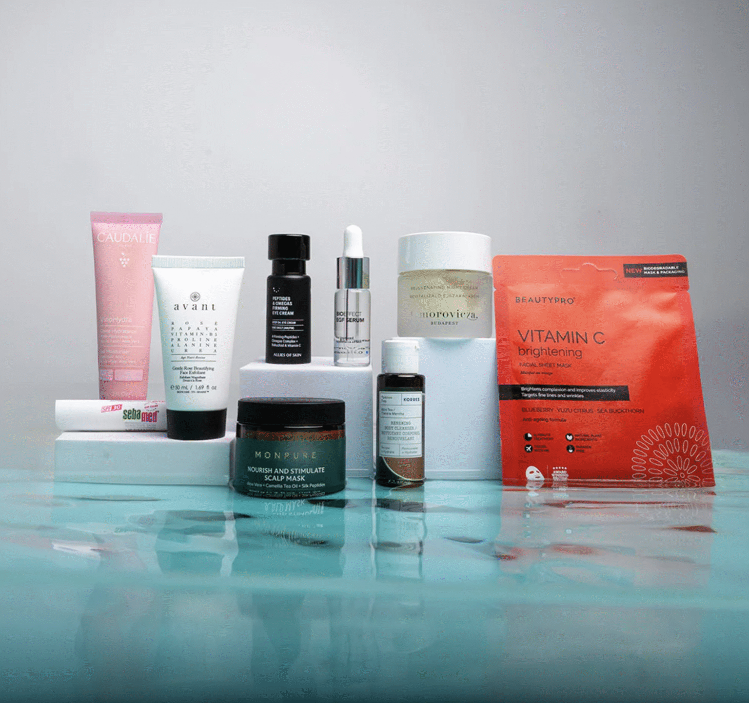 Face The Future The Hydration Edit - Beauty Calendar