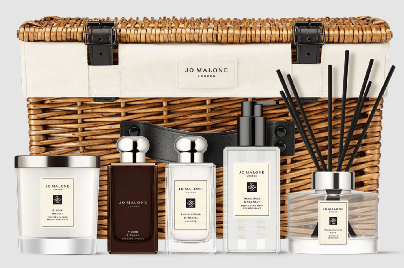 Jo-Malone-Festve-Hamper-2025