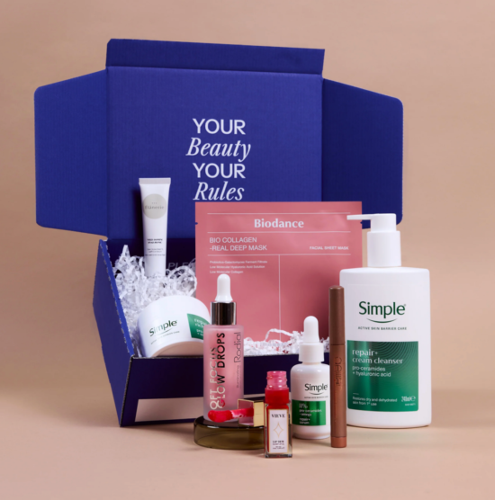 GLAMOUR Party To Pillow Edit