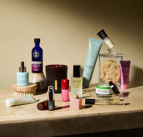 Harper’s Bazaar Icons Beauty Box 2026