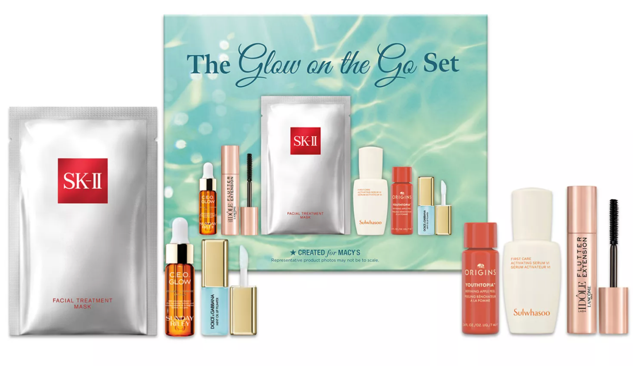 Macys-The-Glow-On-The-Go-Makeup-Set