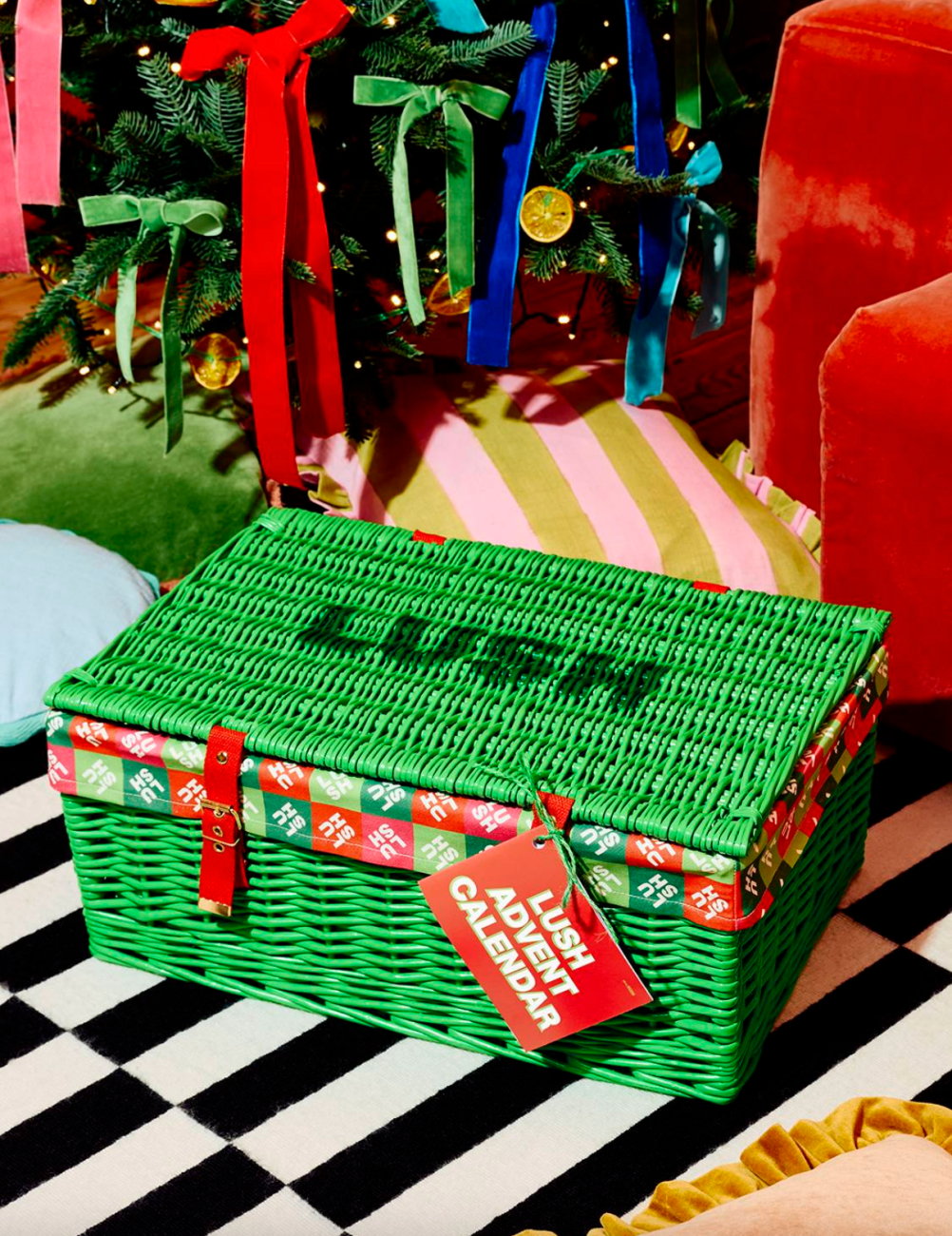 Lush Advent Calendar 2026 lid closed