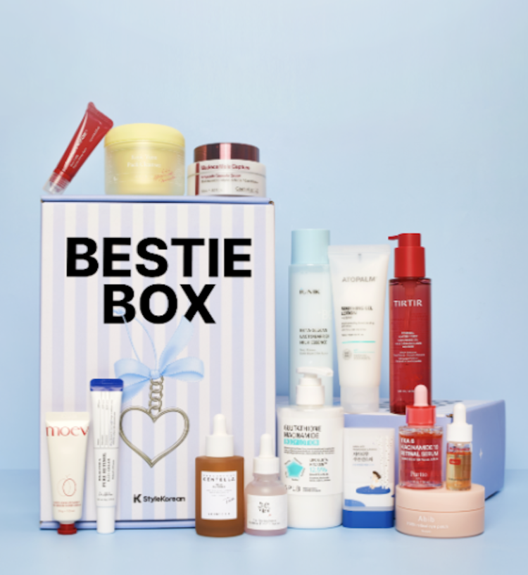 Stylekorean Bestie Box Blue July 2026 with contents