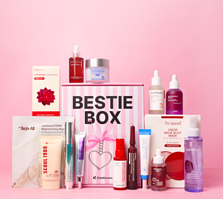 Stylekorean Bestie Box Pink July 2026 with contents