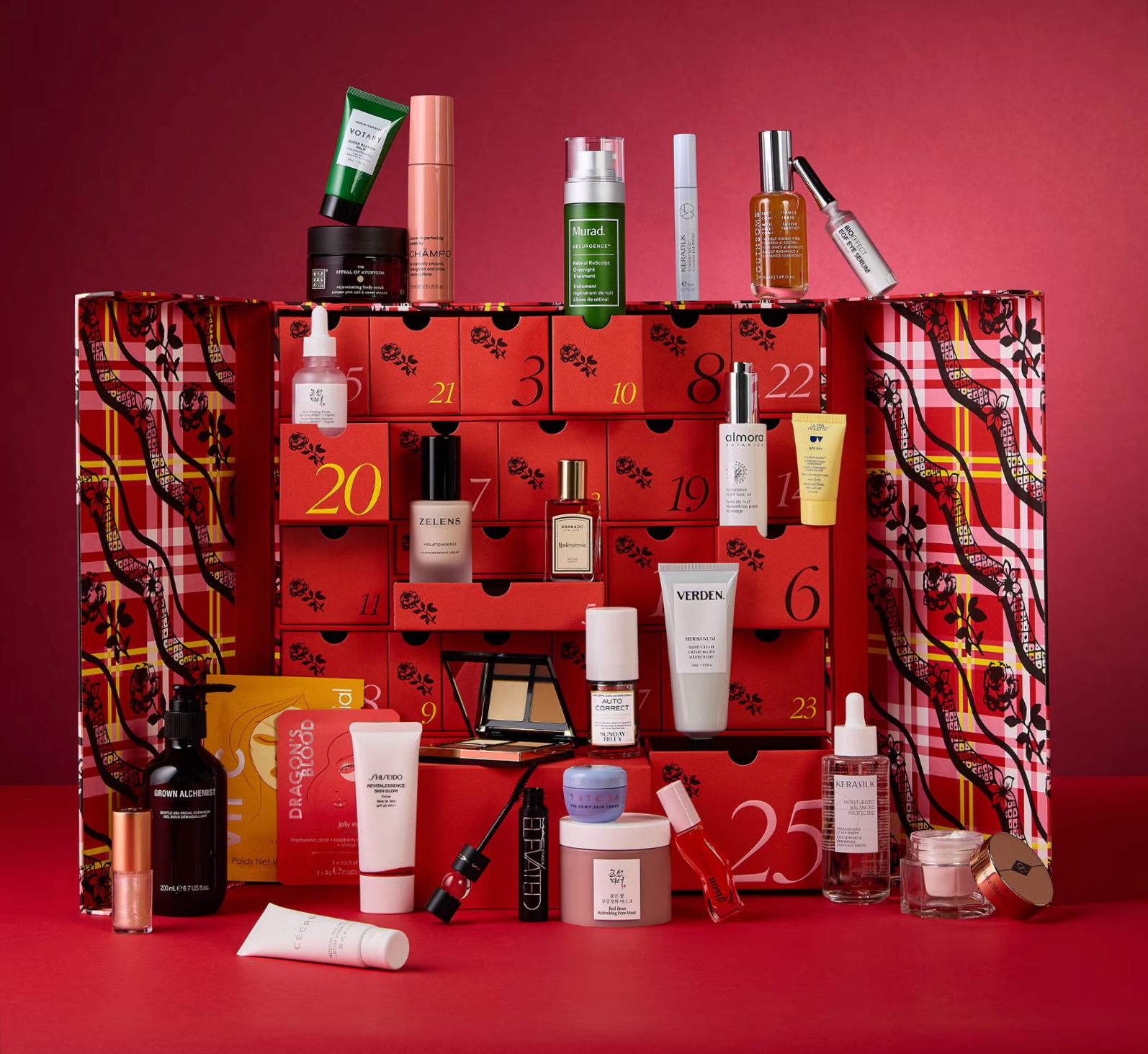 ELLE Beauty Advent Calendar 2026 with full contents