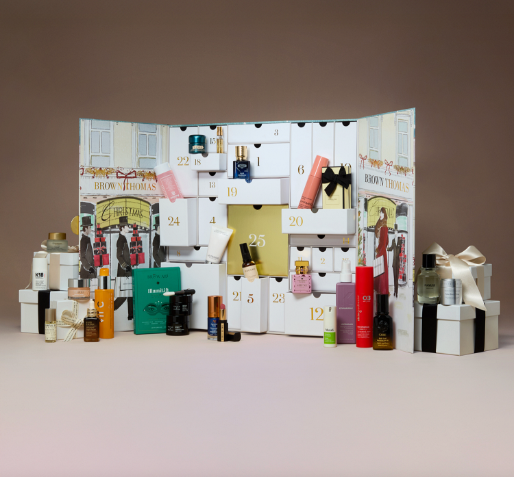 Brown Thomas Beauty Advent Calendar 2026 with contents