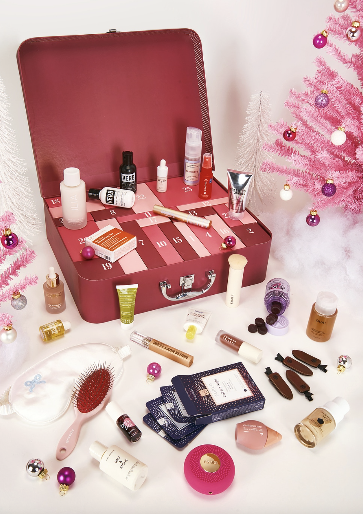 Revolve 25 Day Advent Calendar 2026